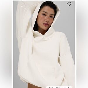 Alo Scholar Hooded Sweater